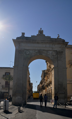 porta reale noto