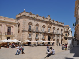 piazza dumo syracuse