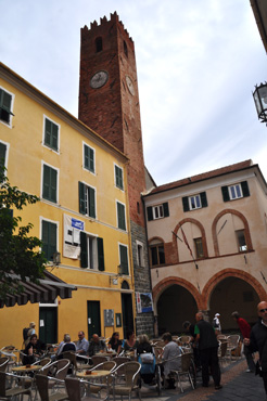 Noli piazza repubblica