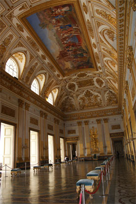 salle du trone de la reggia de caserta