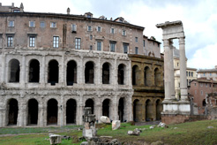 rome tehatre de marcellus